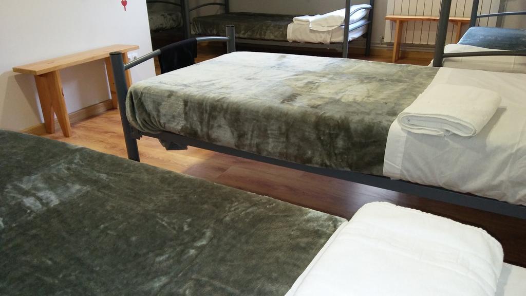 Alma Del Camino - Rooms & Albergue Sarria Exteriör bild