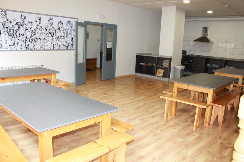 Alma Del Camino - Rooms & Albergue Sarria Exteriör bild